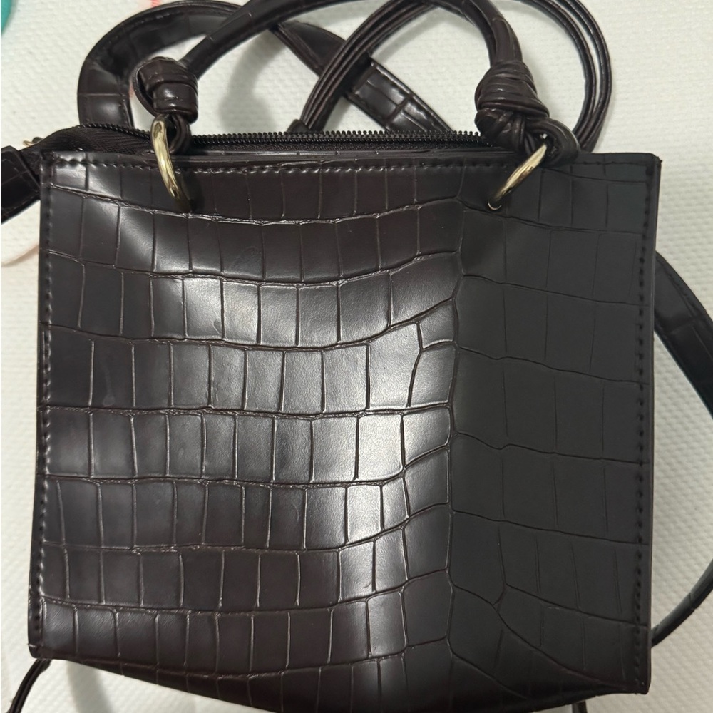 Brown crossbody purse